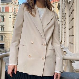 ARITZIA Wilfred Black Blazer